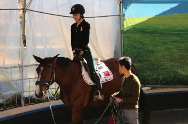 體驗英國皇家馬術